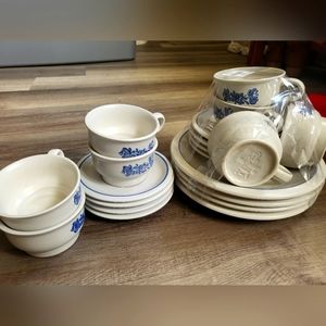 Vintage Pfaltzgraff Blue Yorktown Cups, Saucers, & Plates